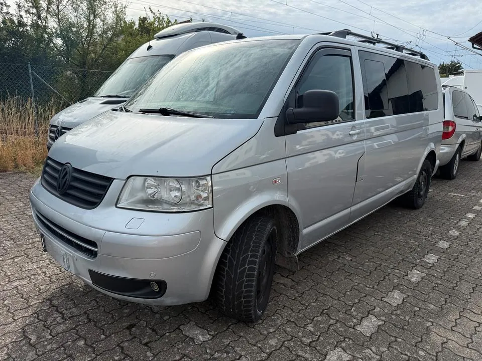 Volkswagen T5