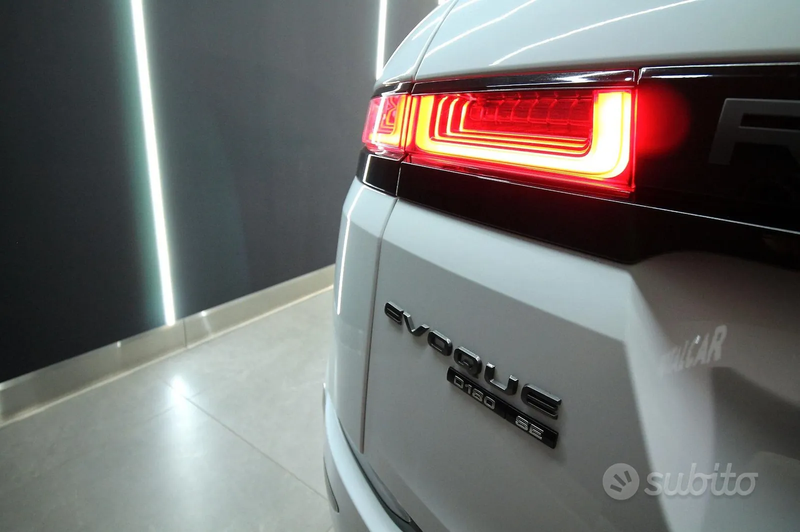Land Rover Evoque 2020 photo 5