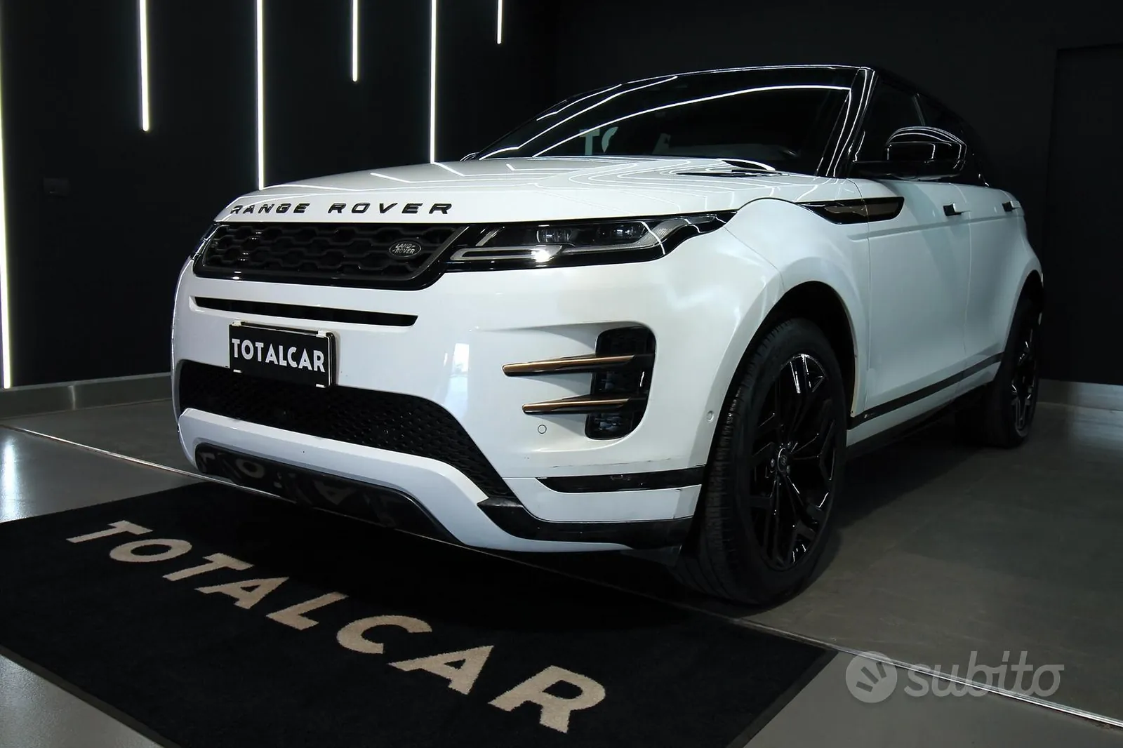 Land Rover Evoque 2020 photo 3