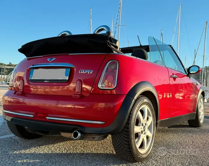 Mini Cooper Cabrio 2009 photo 2
