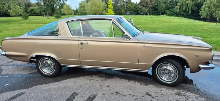 Plymouth Barracuda