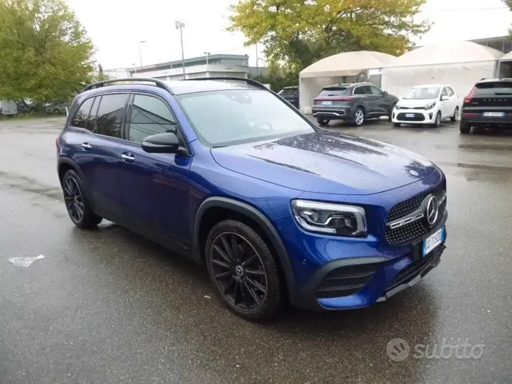 Mercedes-Benz Glb