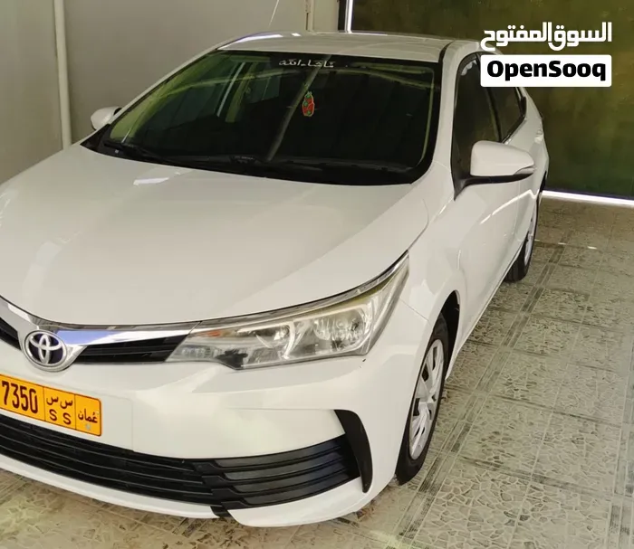 Toyota Corolla 2017 photo 2