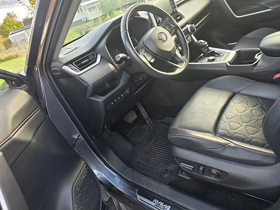 Toyota Rav4 2022 photo 3