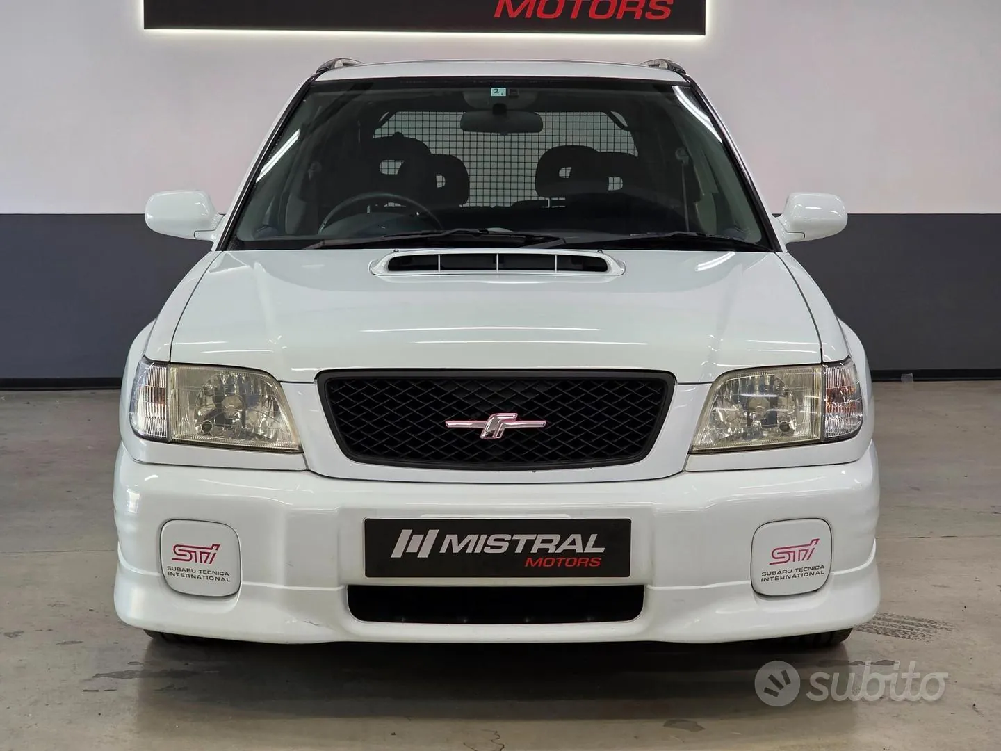 Subaru Forester 2002 photo 2