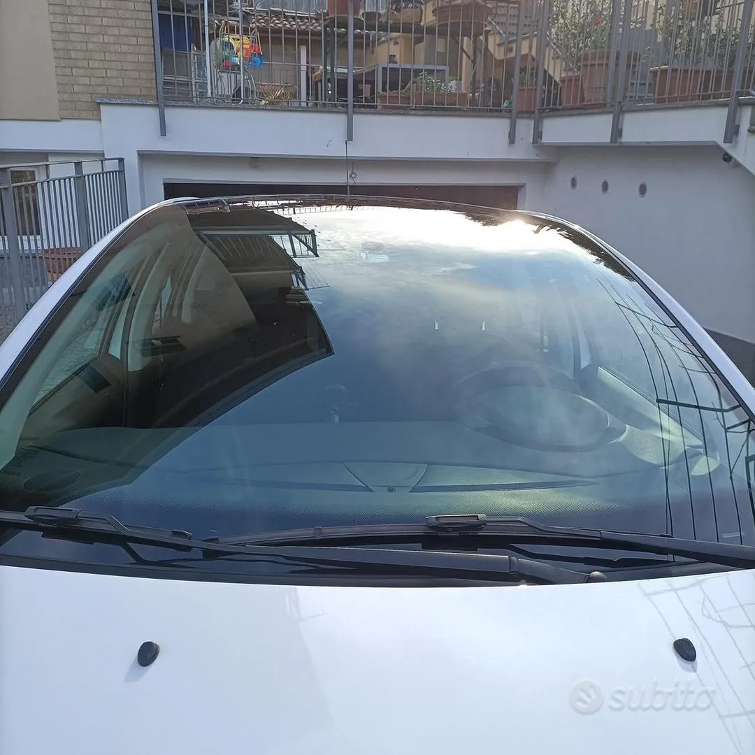 Citroen C3 2013 photo 3