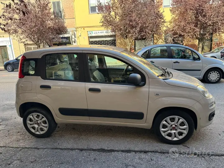 Fiat Panda 2015 photo 2
