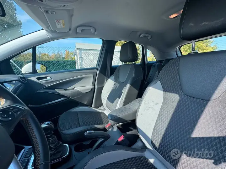 Opel Crossland X 2019 photo 5