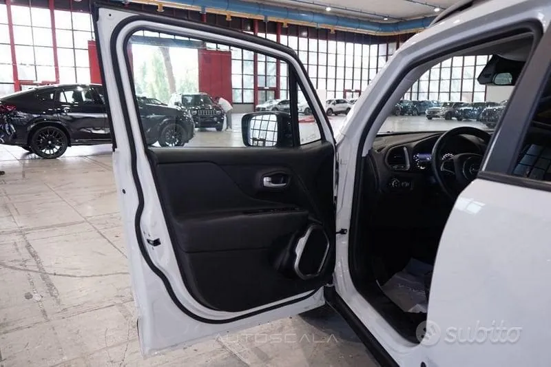 Jeep Renegade 2024 photo 5
