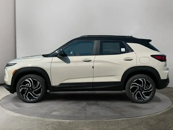 Chevrolet Trailblazer 2026 photo 2