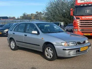 Nissan Almera
