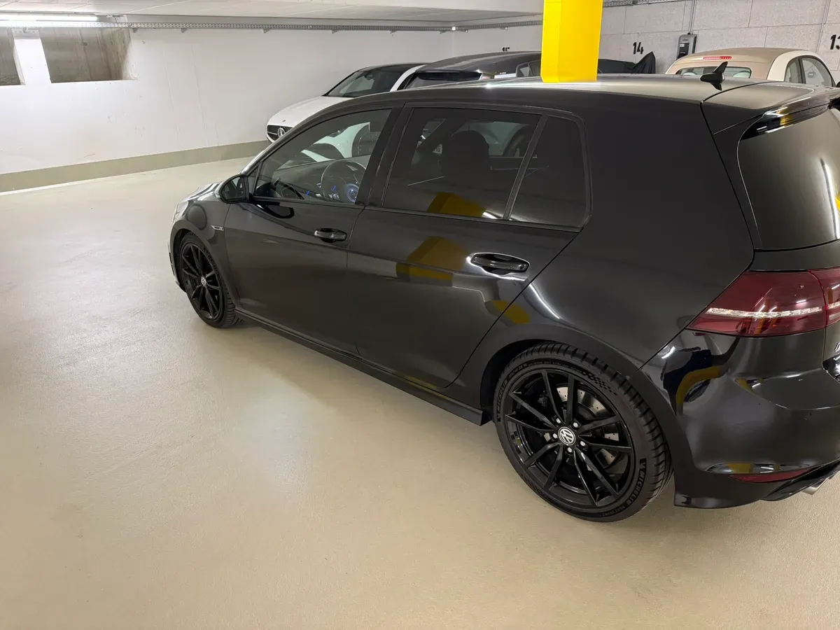 Volkswagen Golf 2015 photo 2