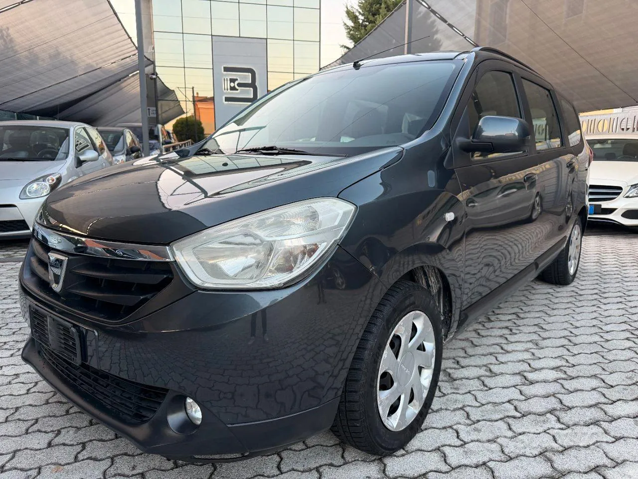 Dacia Lodgy