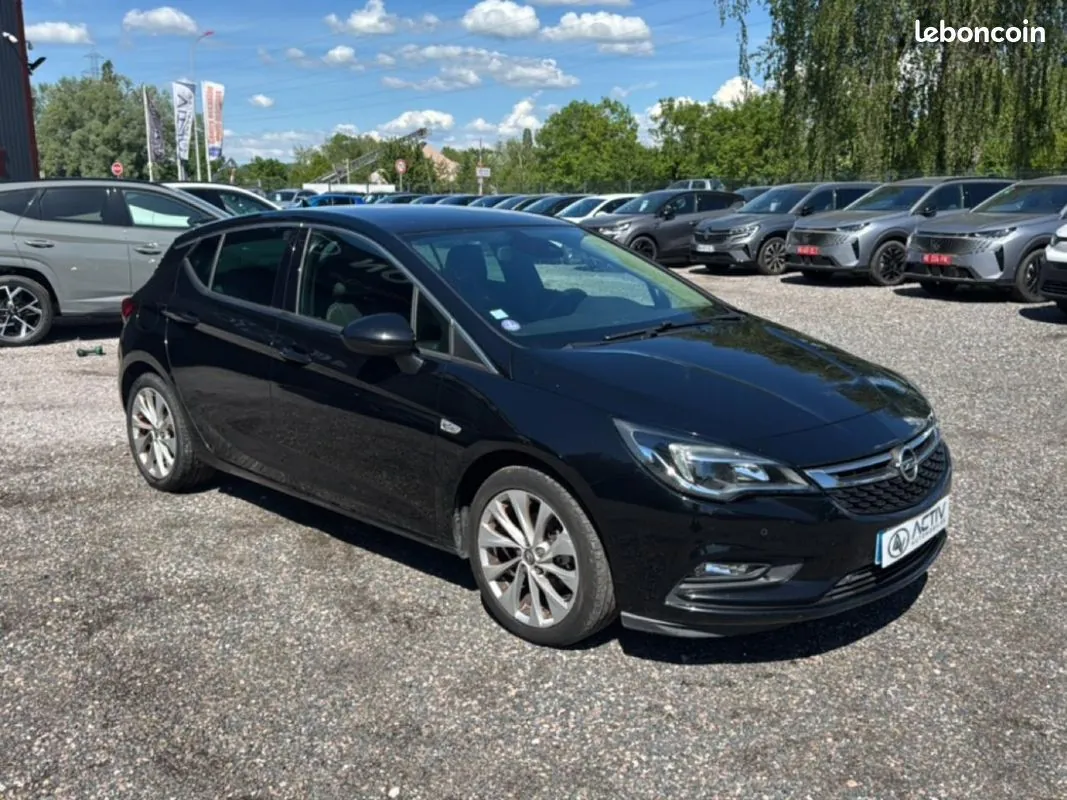Opel Astra 2019 photo 3
