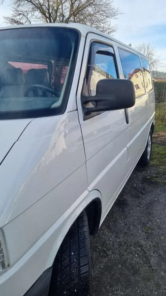Volkswagen T4 1997 photo 3