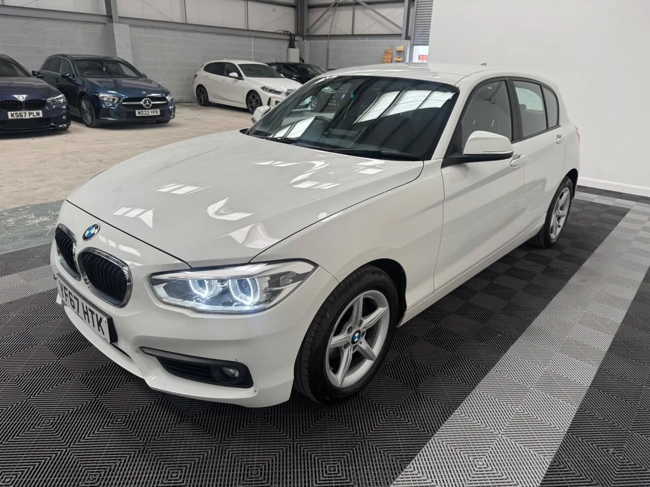 BMW 1 Series 2017 photo 3