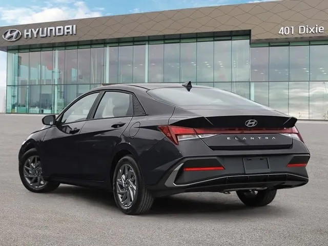 Hyundai Elantra 2026 photo 4