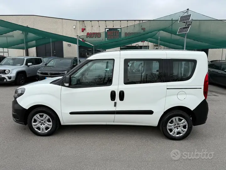 Fiat Doblo 2018 photo 2
