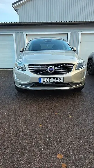 Volvo Xc60 2017 photo 2