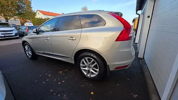 Volvo Xc60 2017 photo 4
