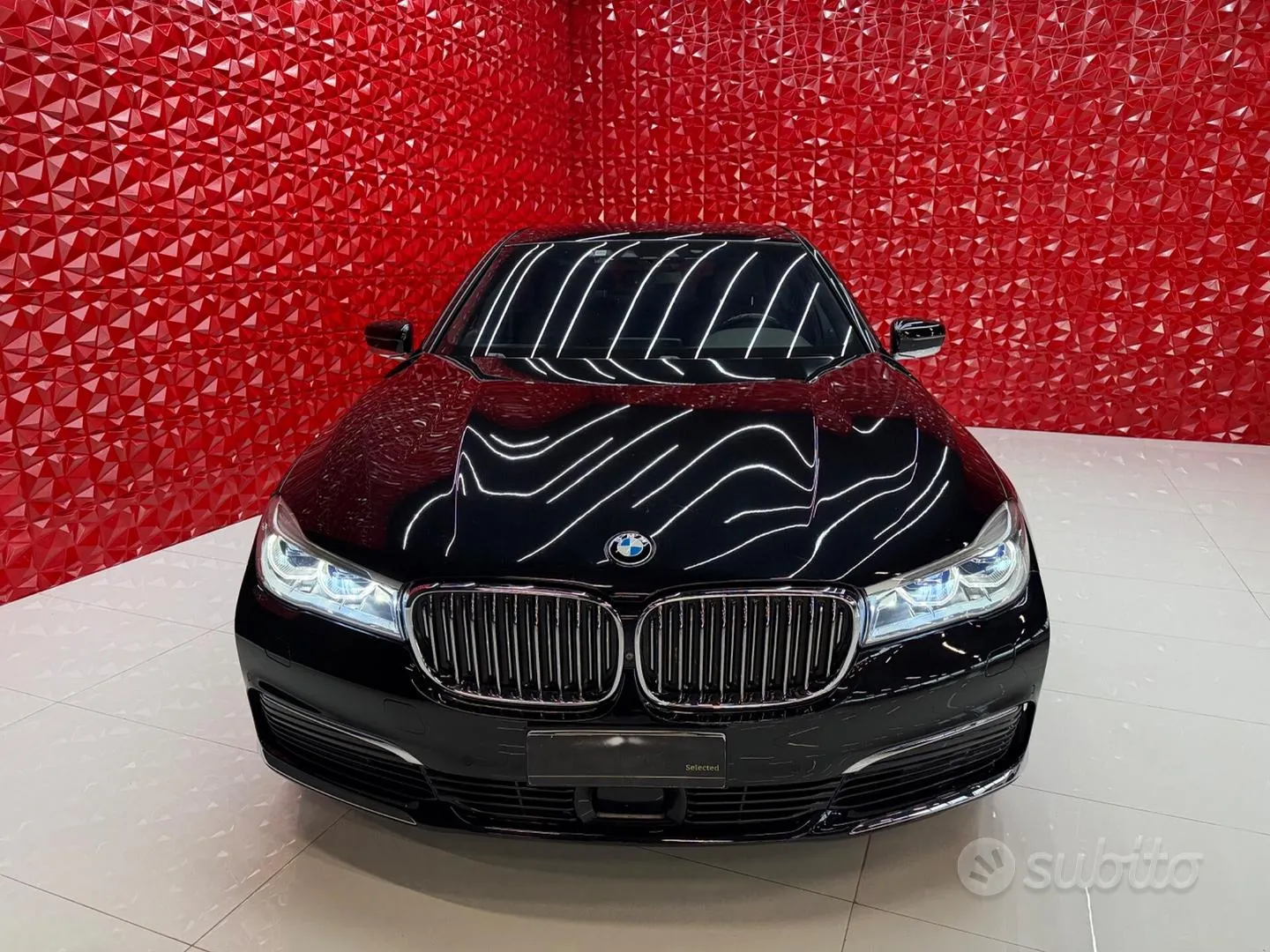 BMW 730D 2018 photo 2
