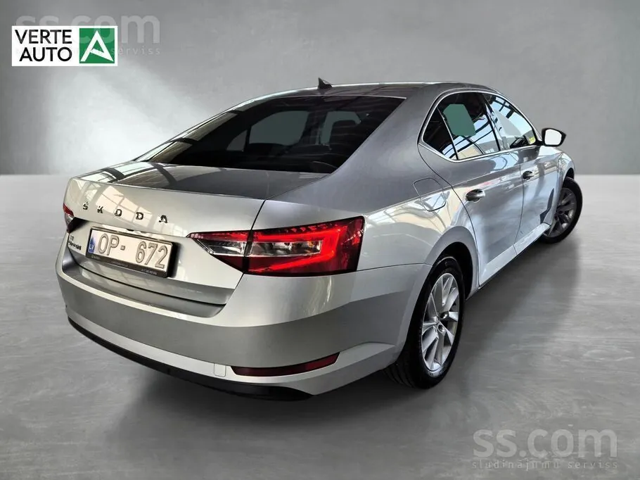 Skoda Superb 2023 photo 4