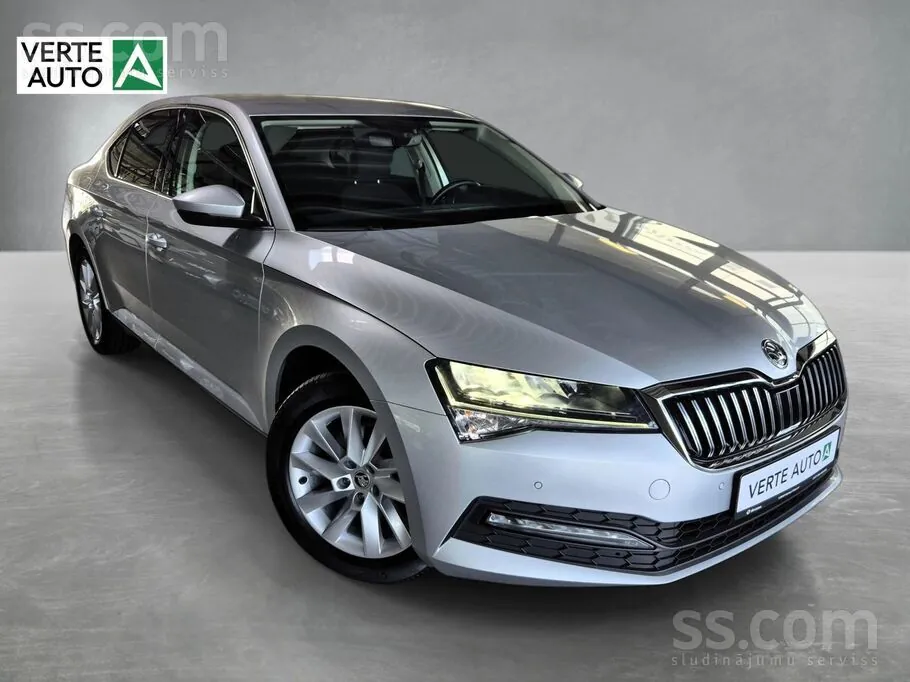 Skoda Superb 2023 photo 3