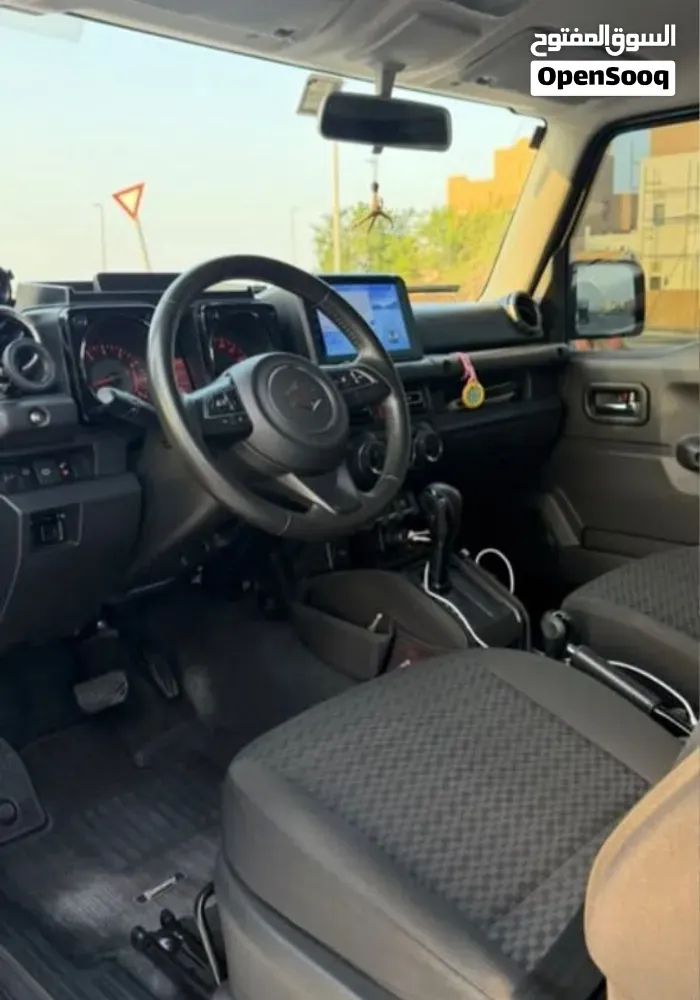 Suzuki Jimny 2024 photo 3