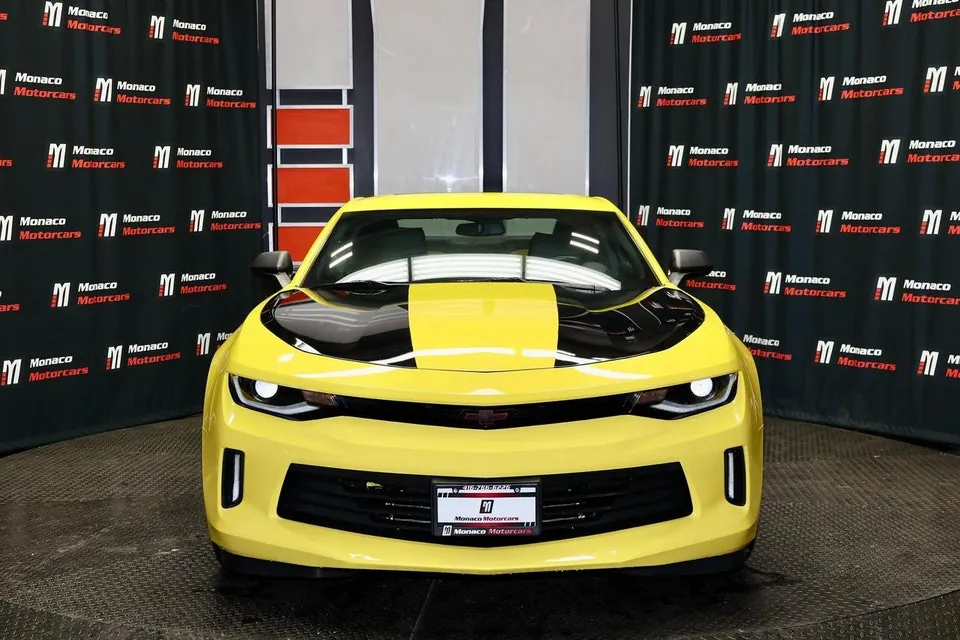 Chevrolet Camaro 2017 photo 2