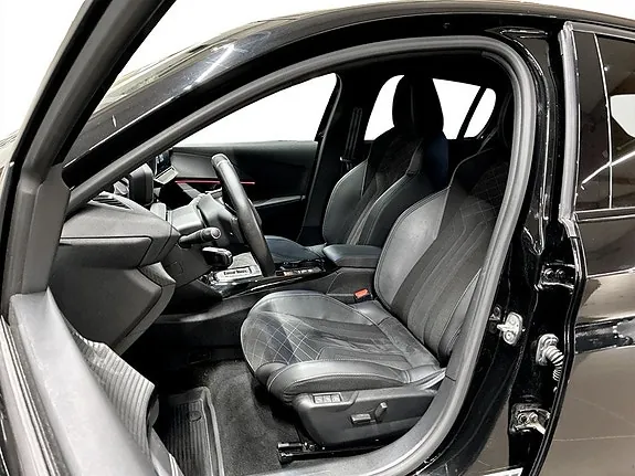 Peugeot E-208 2023 photo 4