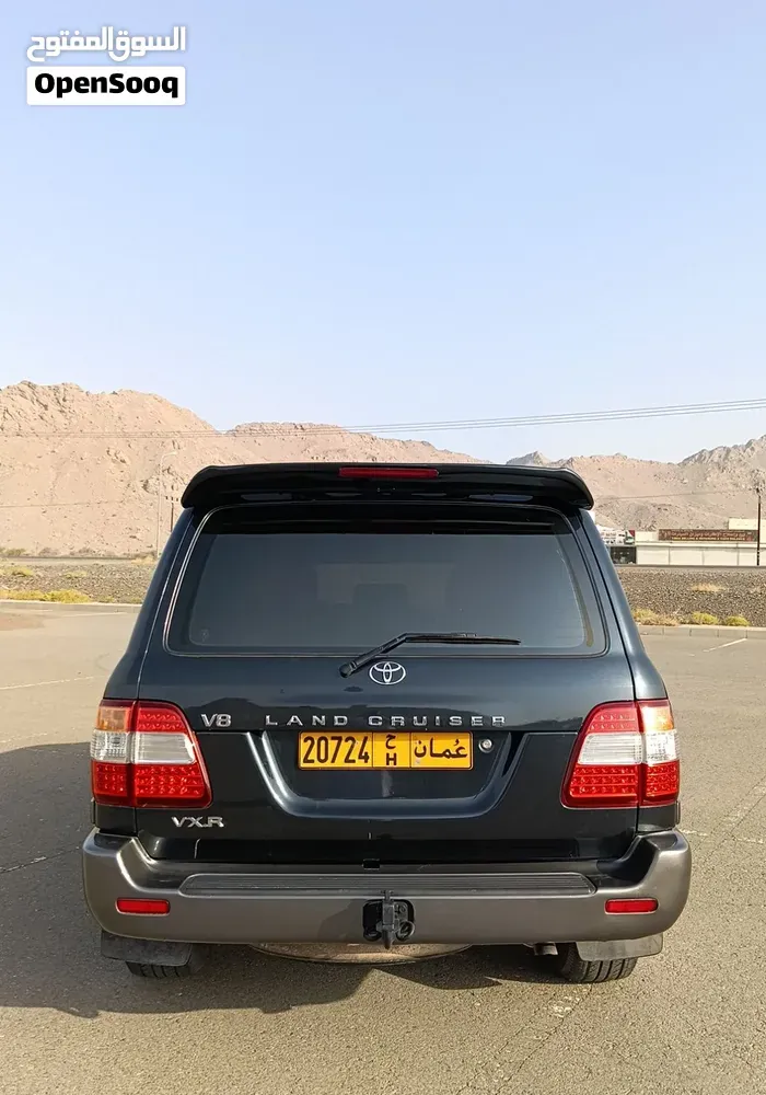 Toyota Land Cruiser 2000 photo 2