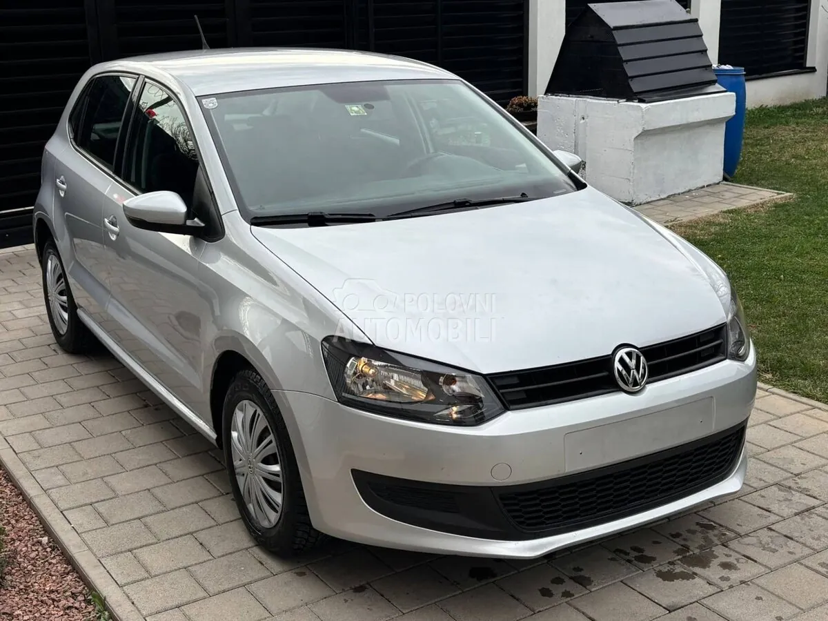 Volkswagen Polo 2011 photo 3