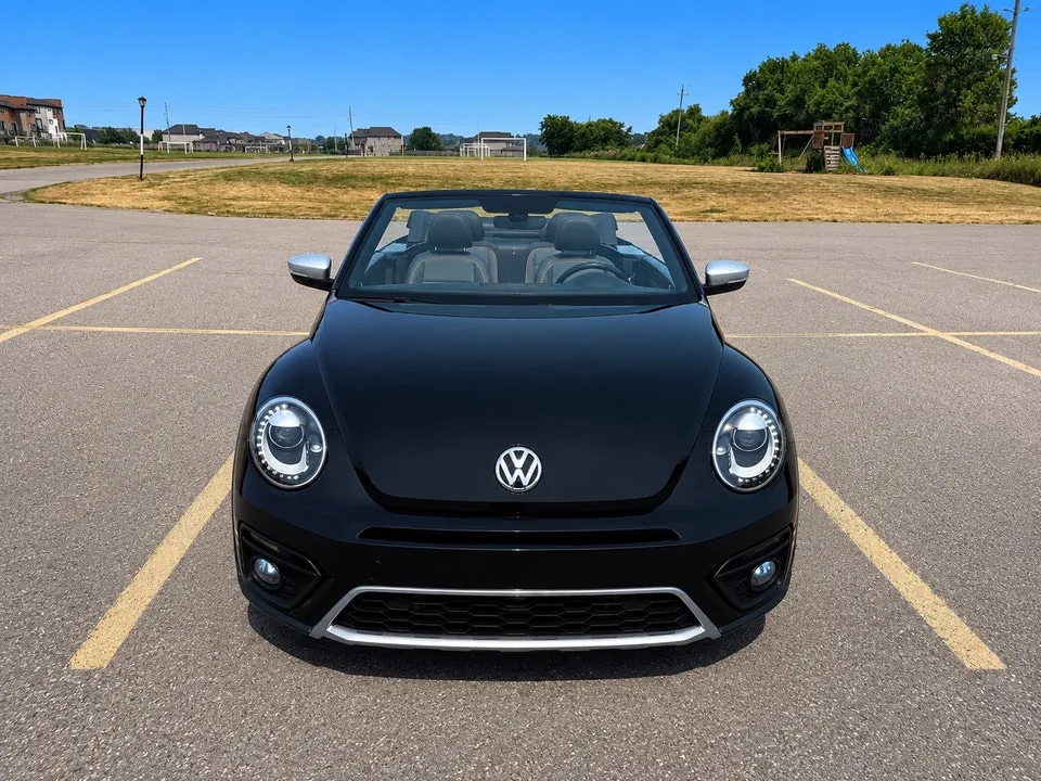 Volkswagen Beetle 2017 photo 3
