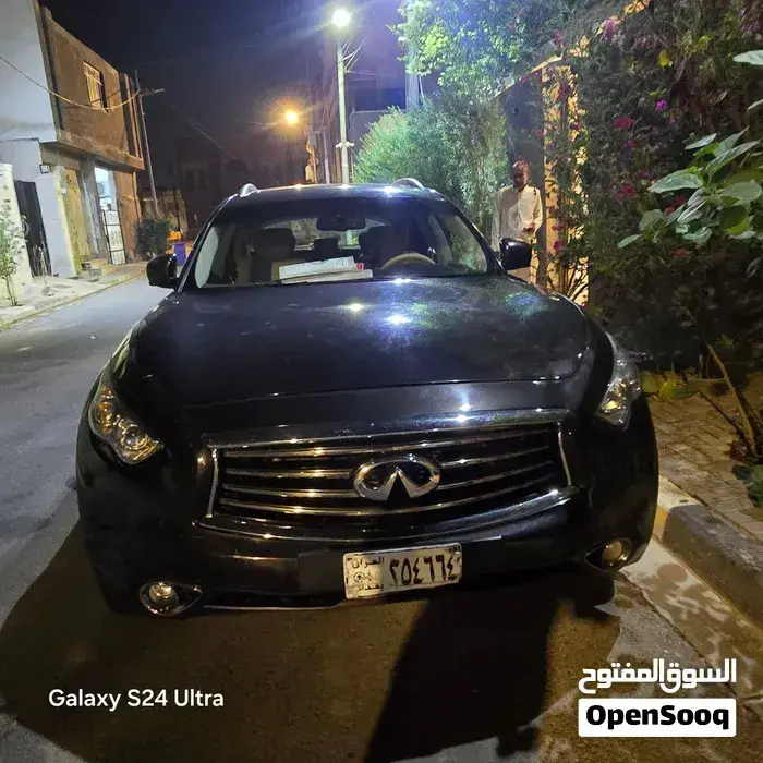 Infiniti Ex35 2012 photo 3