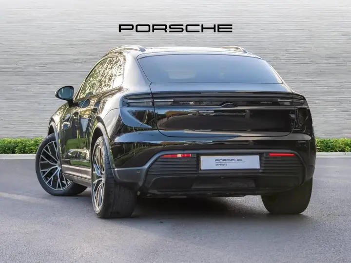 Porsche Macan 2024 photo 3
