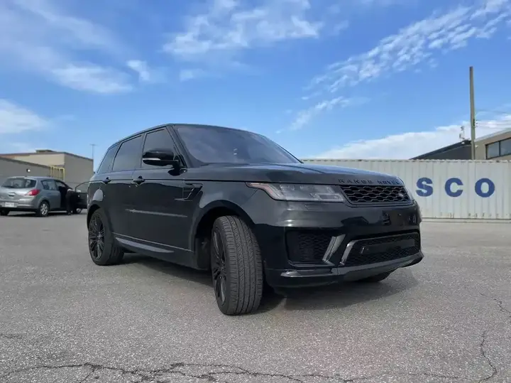 Land Rover Range Rover Sport 2018 photo 3