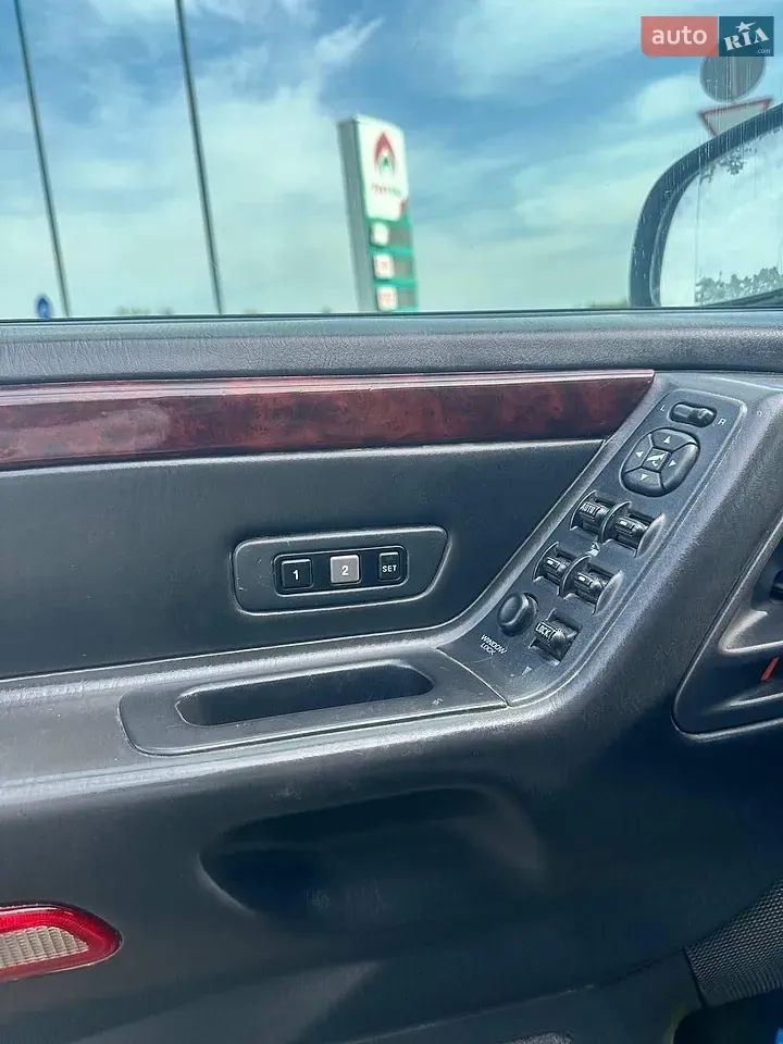 Jeep Grand Cherokee 2002 photo 4