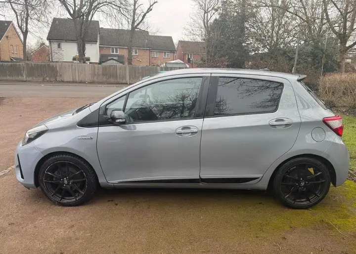 Toyota Yaris 2019 photo 3
