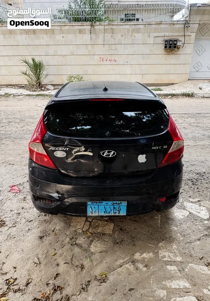 Hyundai Accent 2013 photo 4