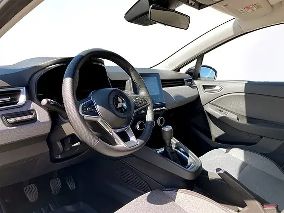 Mitsubishi Colt 2025 photo 4