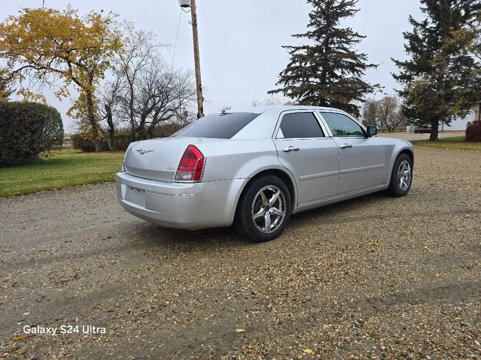 Chrysler 300 2005 photo 4