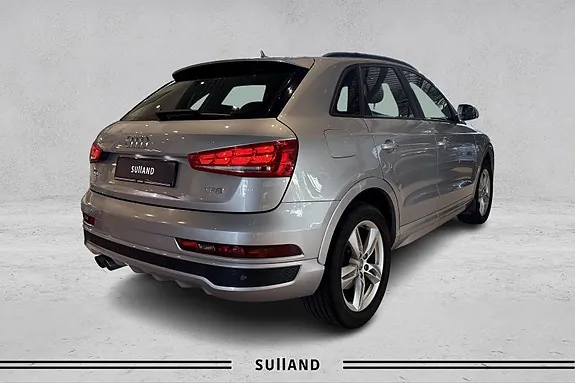 Audi Q3 2018 photo 5