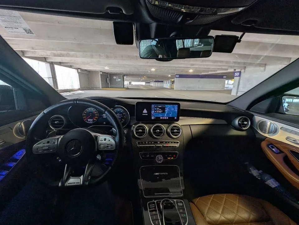 Mercedes-Benz C-Class 2019 photo 2