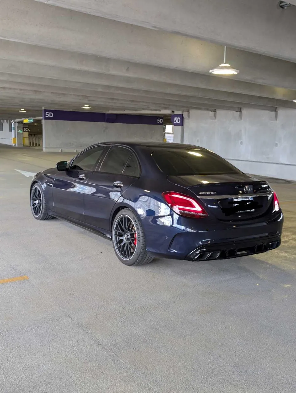 Mercedes-Benz C-Class 2019 photo 4