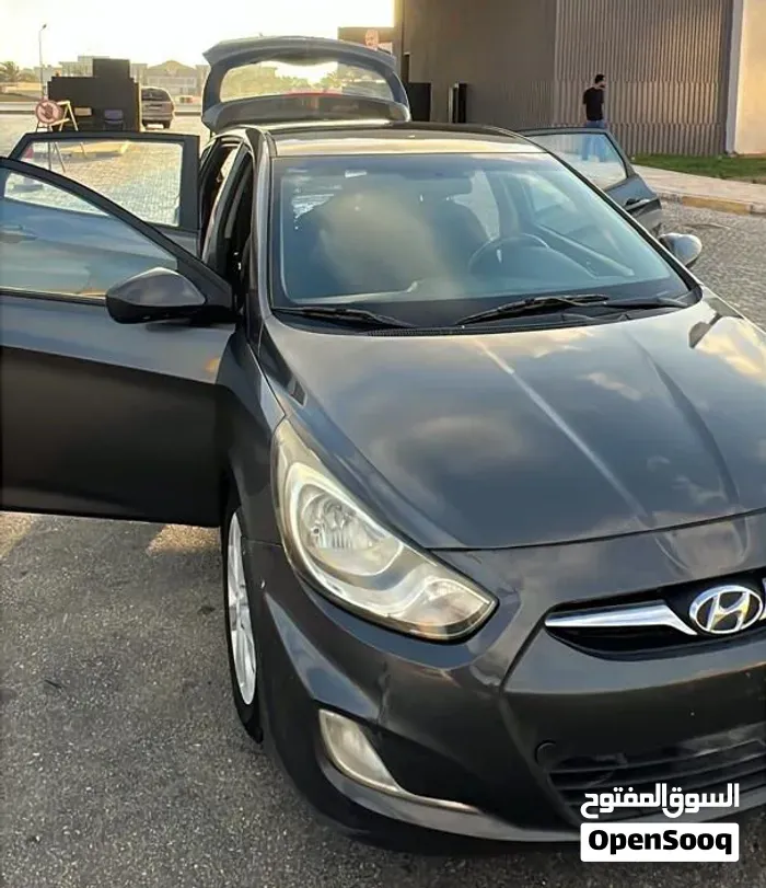 Hyundai Accent