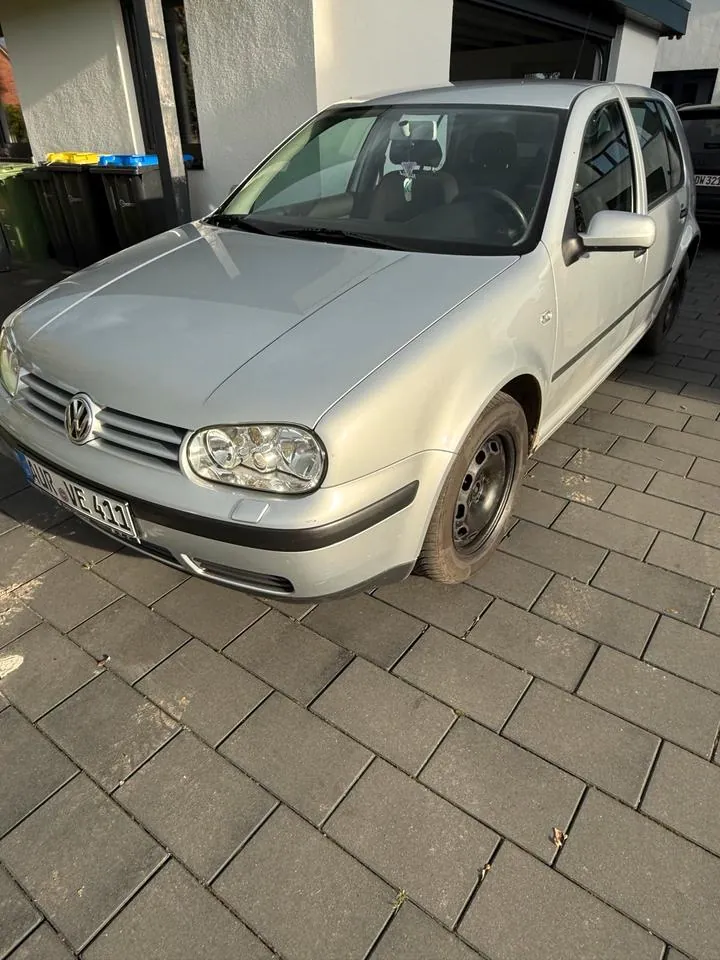 Volkswagen Golf 4