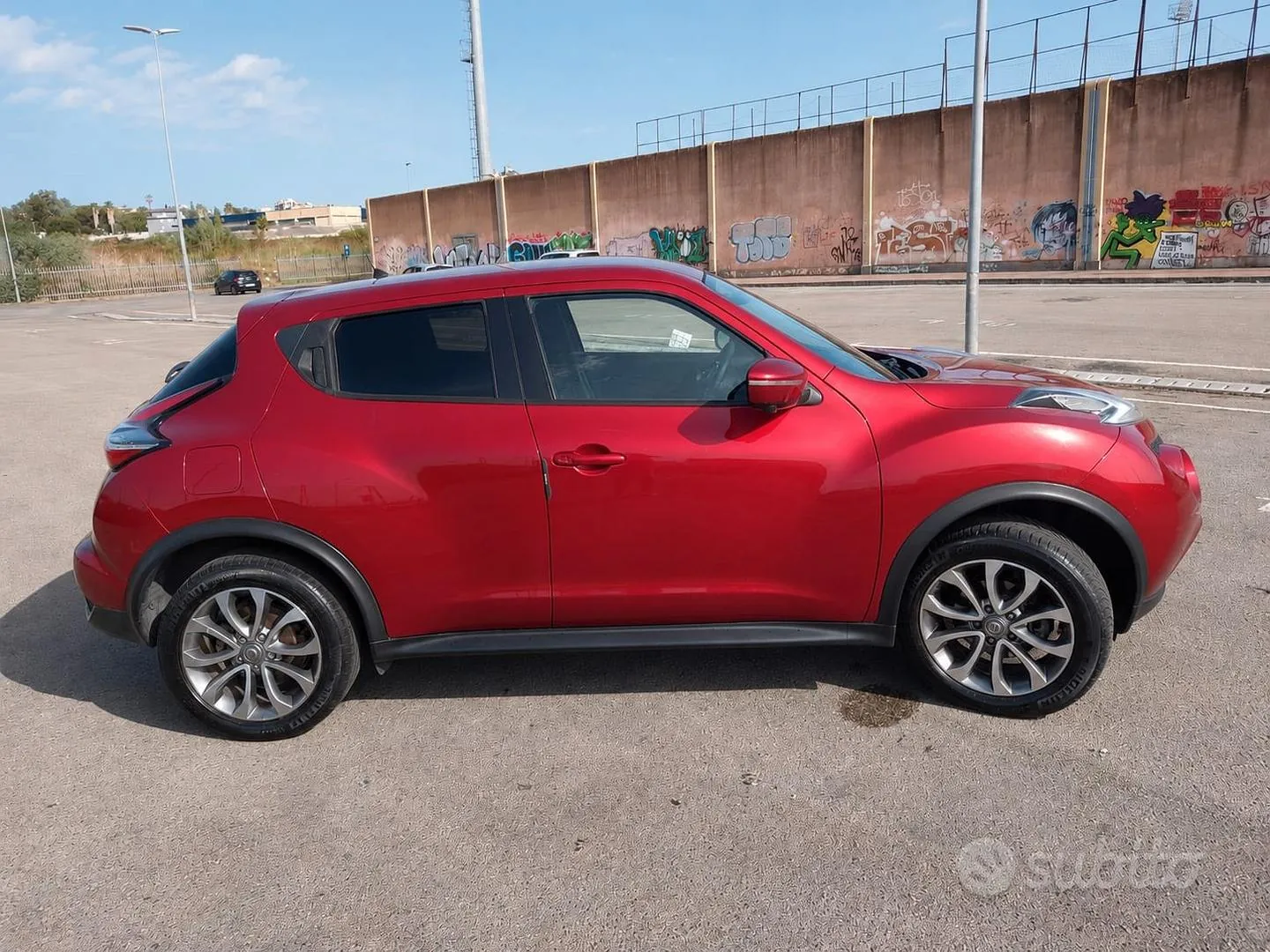 Nissan Juke 2015 photo 3