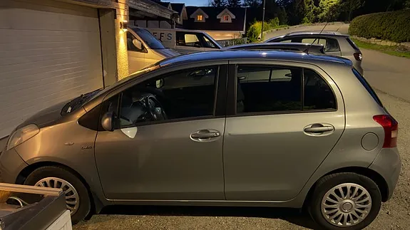 Toyota Yaris 2008 photo 4