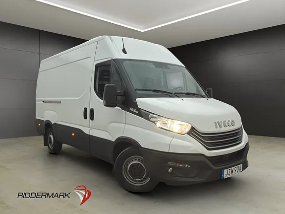Iveco Daily 2023 photo 3