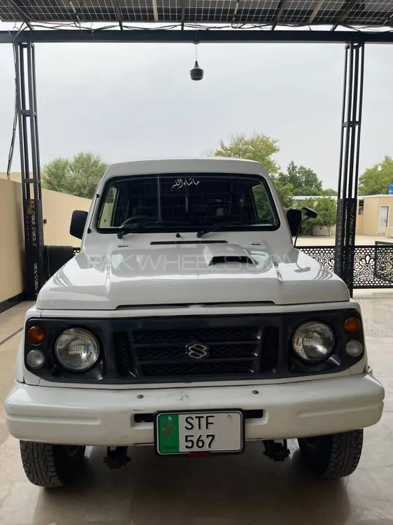 Suzuki Sierra